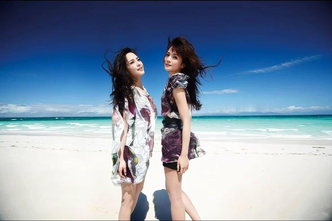 #twins[超话]# 丨#我的偶像是twins# 

写信告诉我今天海是什么颜色

​