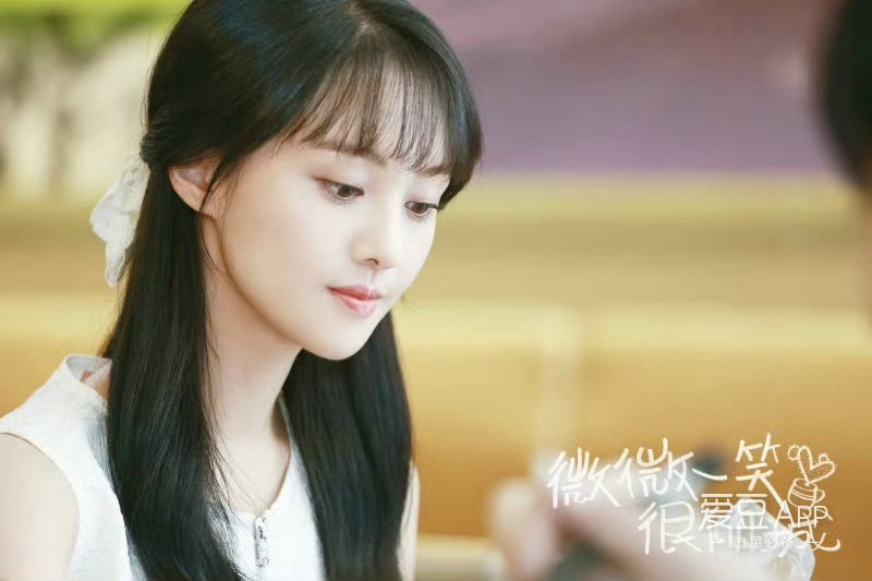 #郑爽微微一笑很倾城[超话]#  爽子貌美贝微微时期[送花花] ​
