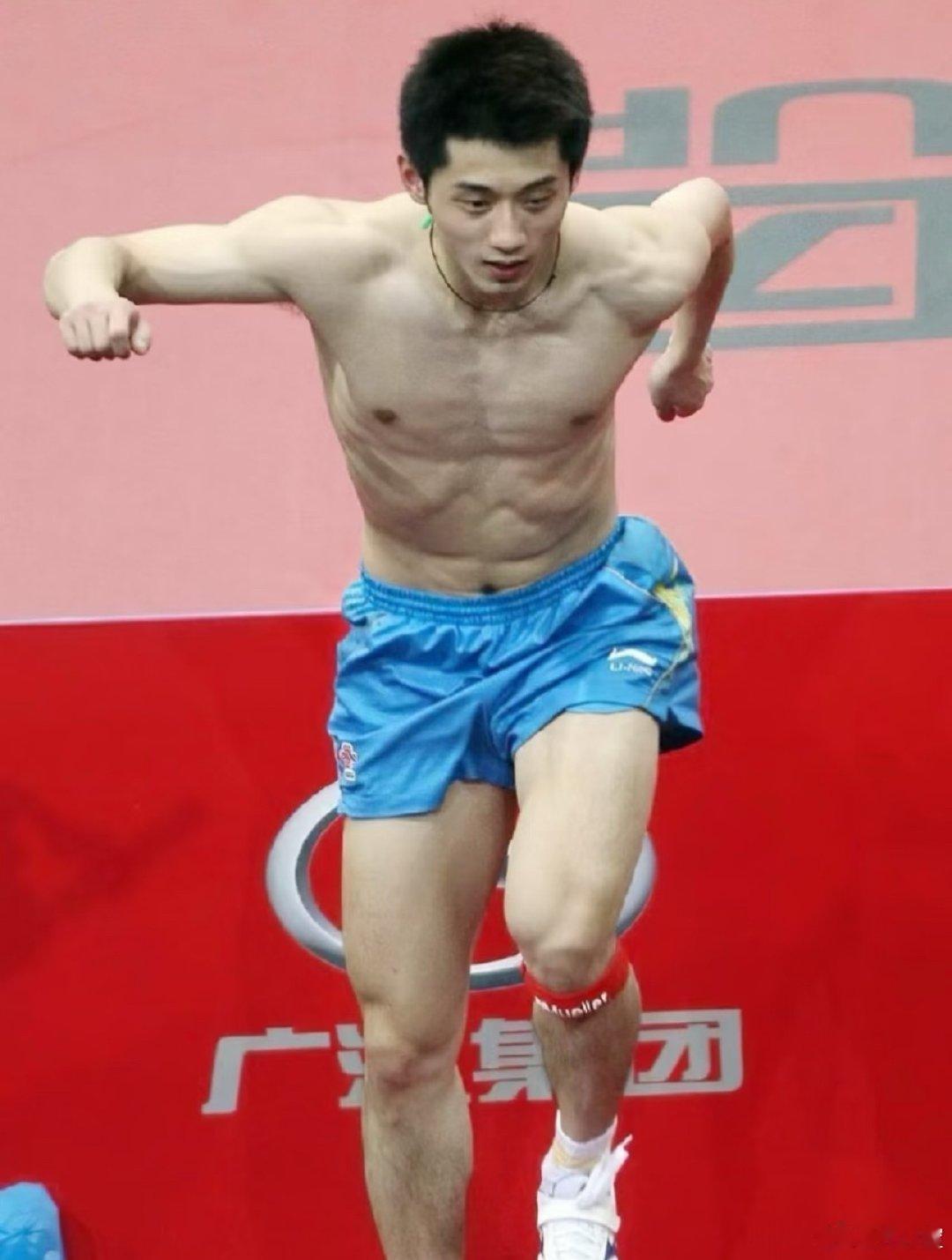 张继科‼️当年也是神图满满‼️ ​