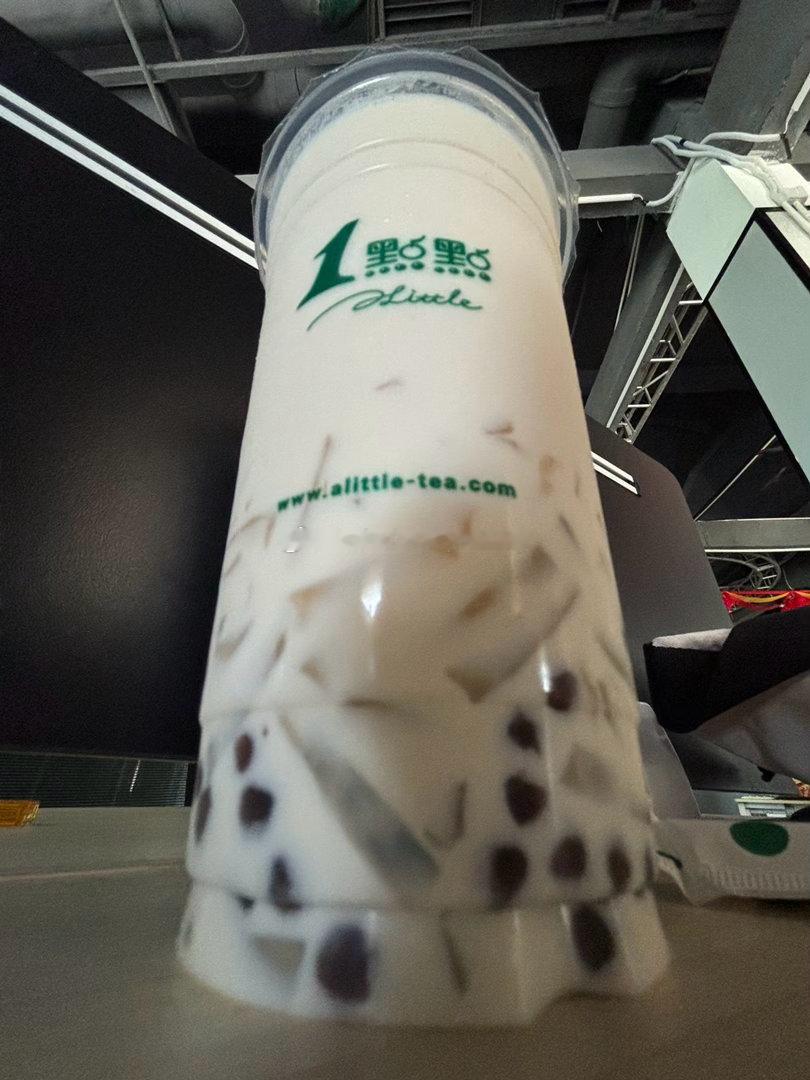 哟吼吼吼吼吼吼 ​
