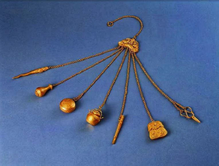 明代人戴的 “黄金百宝箱”