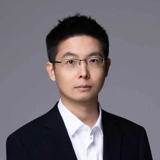 《对话王兴兴：做机器人的第十六年，我看到了黎明的光》8月19日，备受瞩目的宇树科技即将登陆科创板，这无疑是人形机器人领域的历史性时刻，也是其创始人王兴兴的高光时刻。 ​