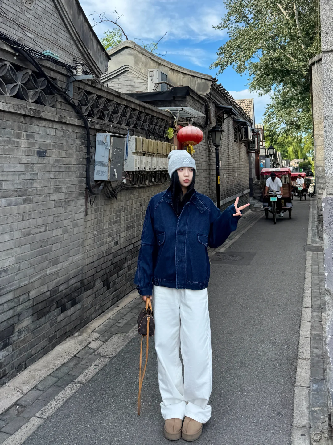 白色裤子太适合秋天啦🍂