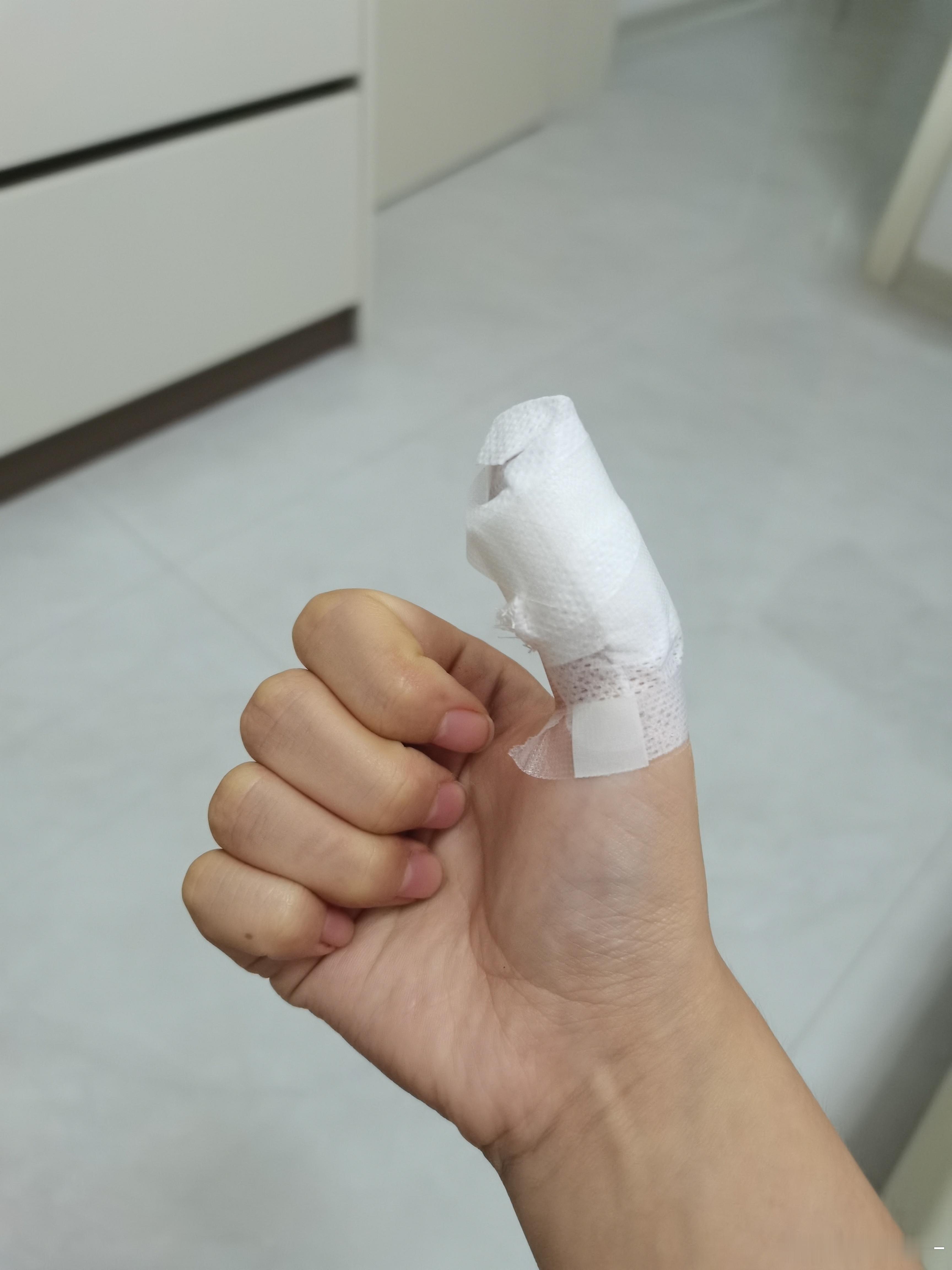 身残志坚中，赶紧把这篇写完吧我真不行了[淡淡的] ​​​