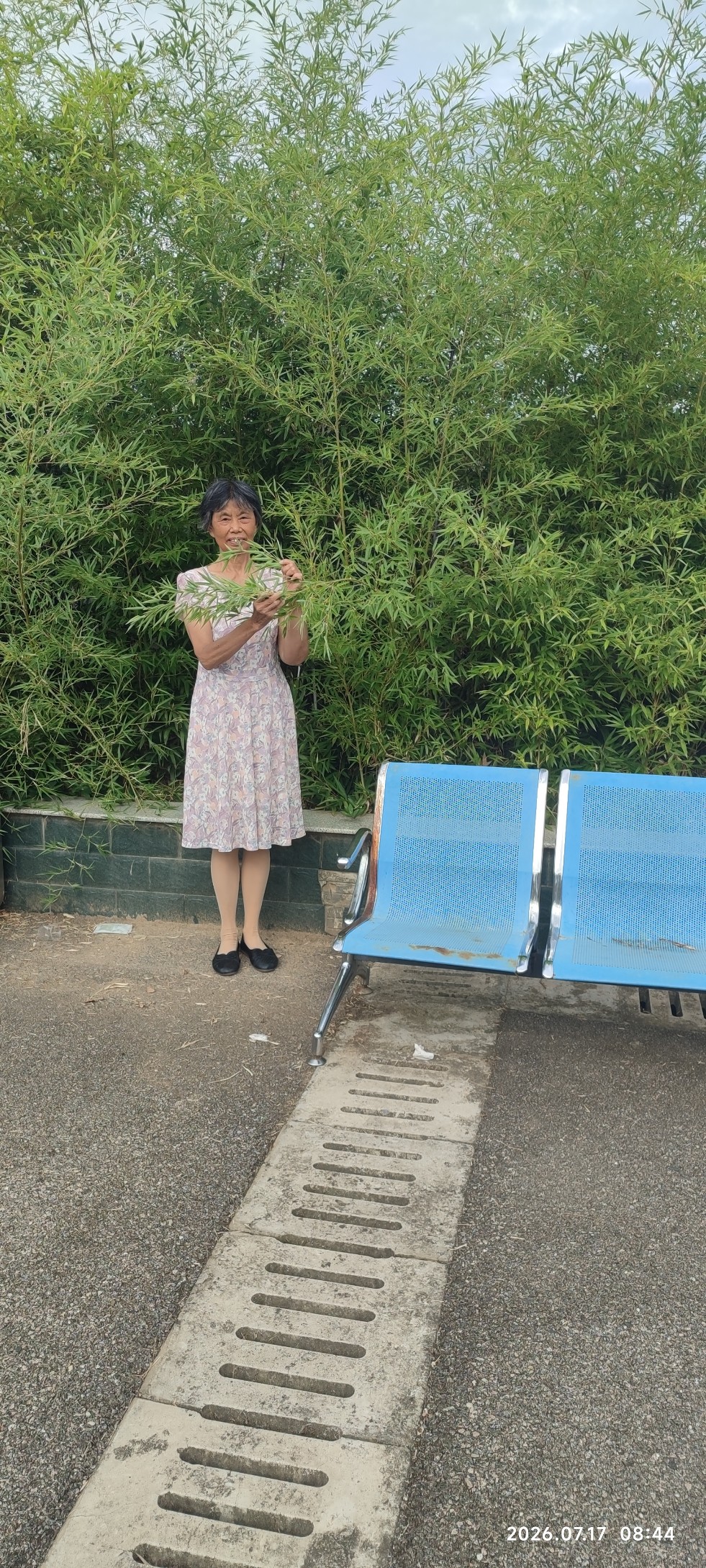 三餐烟火暖人心，平平安安，就是普通人最大福气![赞][赞][大笑][大笑]