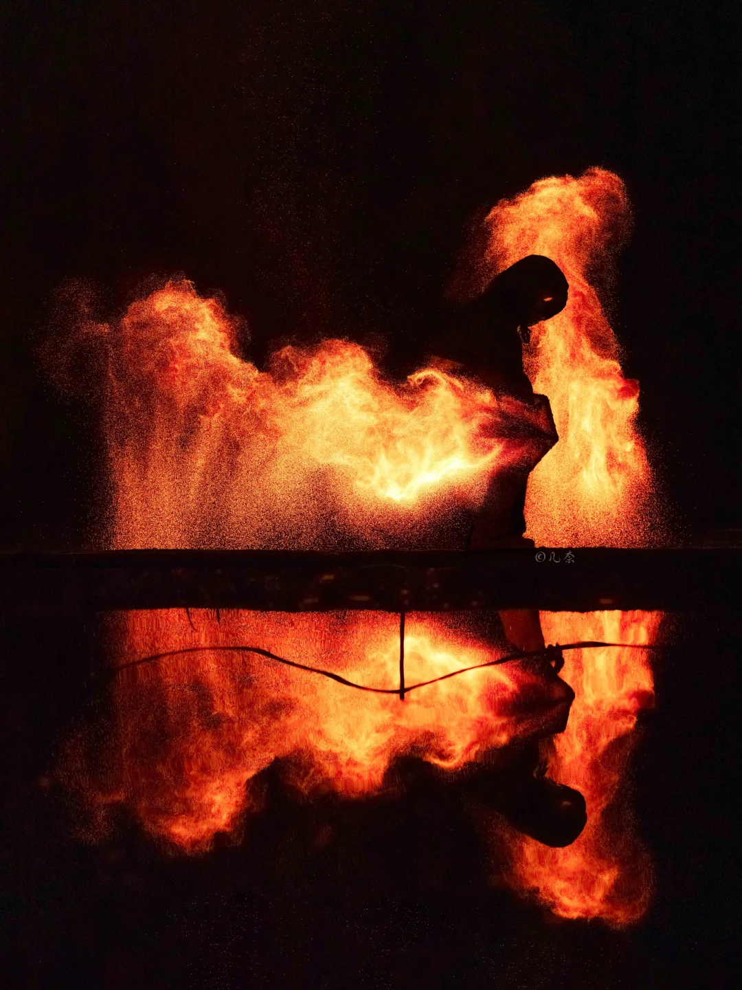 广州非遗丨我用长焦在火壶舞中拍到火蛇献瑞