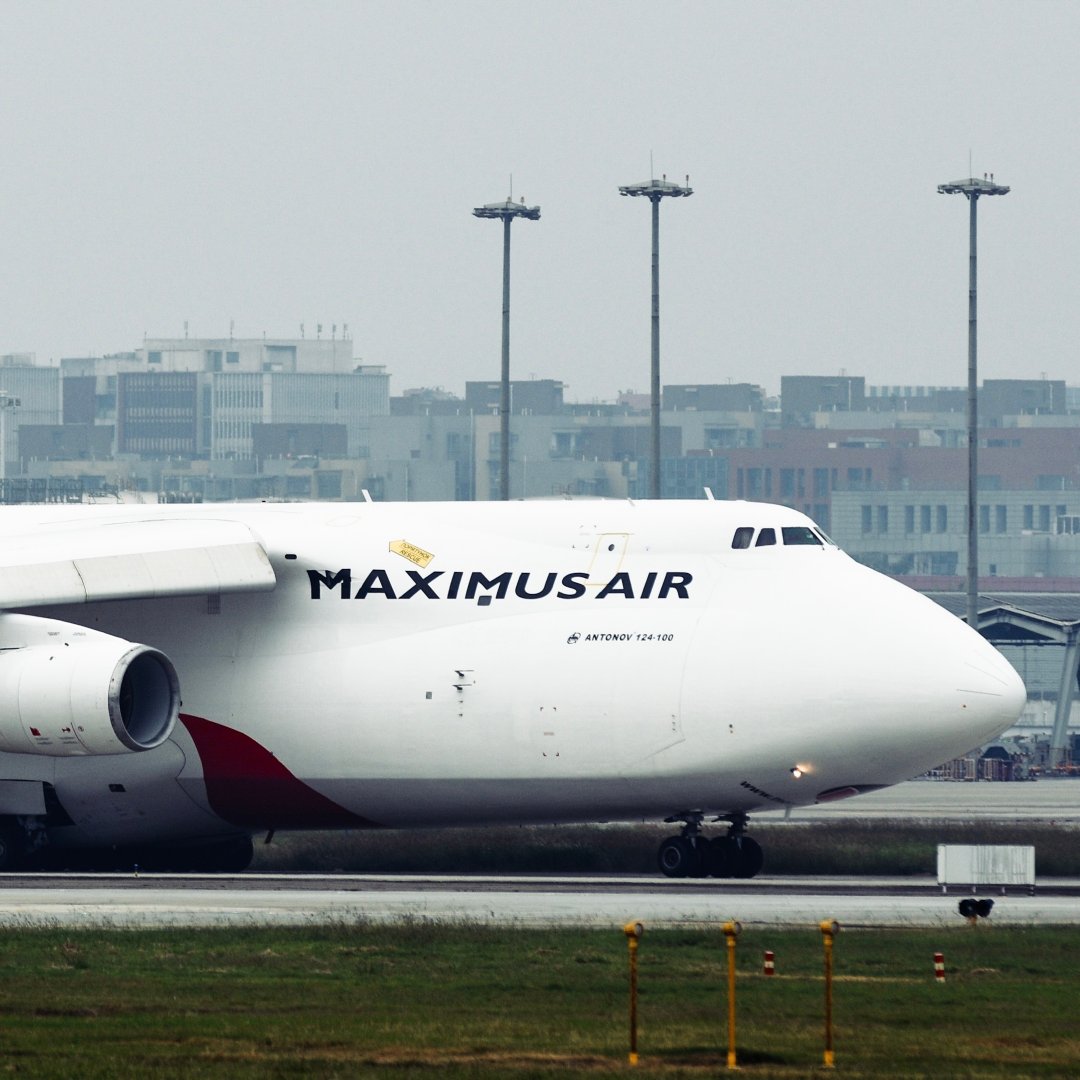 #中国航空摄影##安124##飞机##阿联酋#
空中巨兽 安-124烂天再临CTU  ​