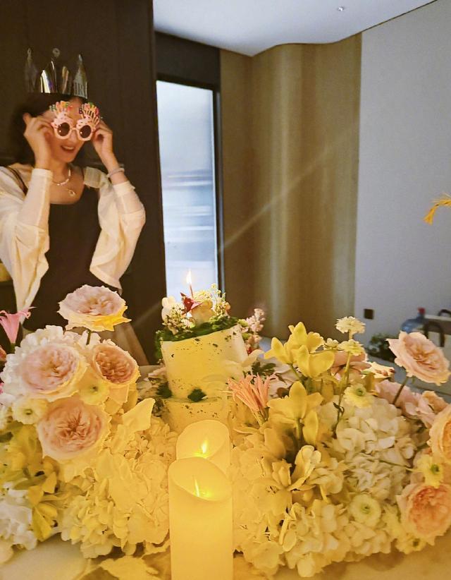 赵丽颖39岁生日写真美上热搜！出道21年归来仍是39岁，这反差感绝 ​