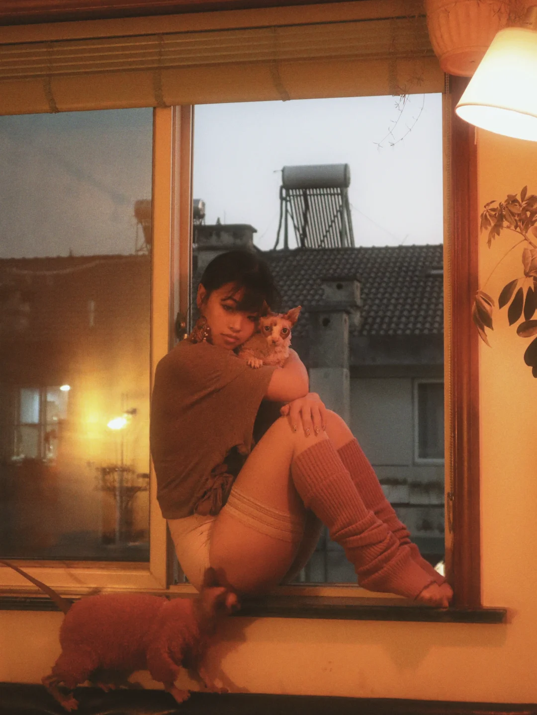 U can’t be a muse and be happy too