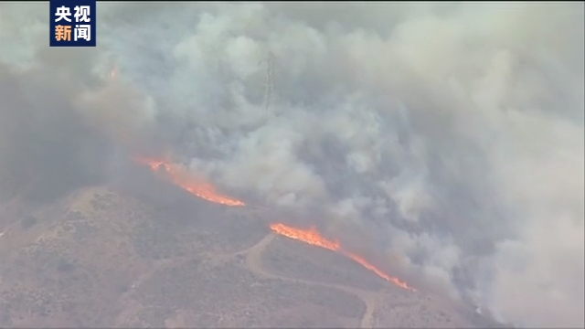 美國加州又發生一場新山火 超10萬人被要求疏散-圖4
