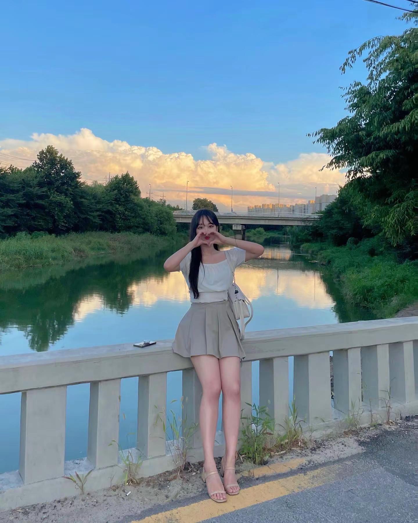 你很帅但姐不会泡你 姐只会泡面