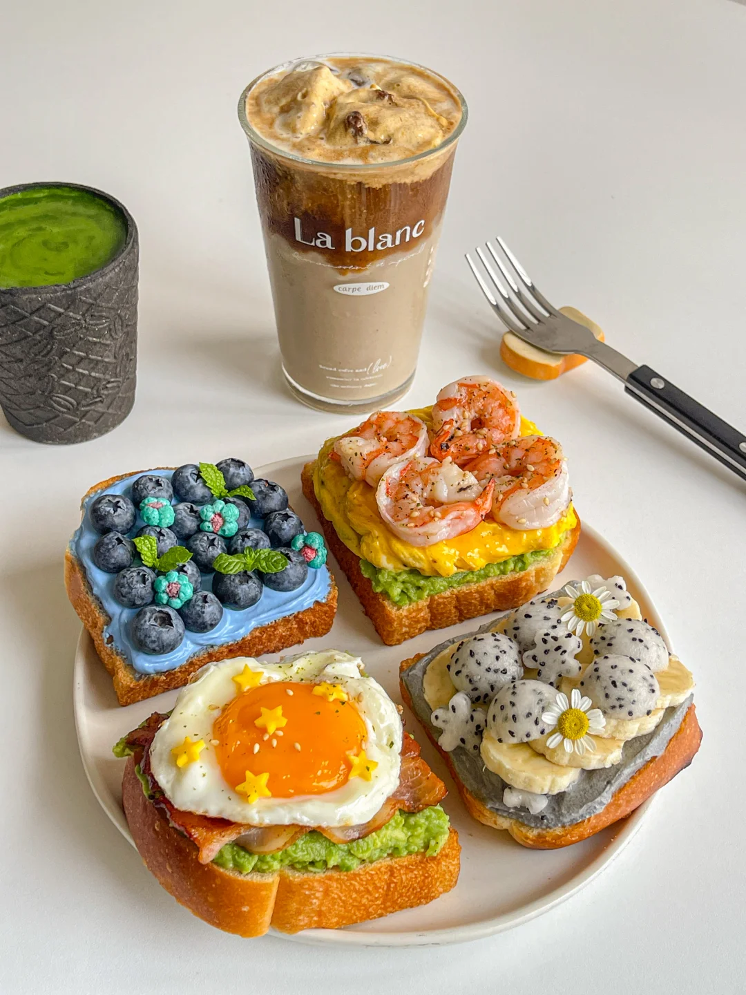 漂亮brunch🍞开放式三明治🥪抹茶黑麦奶拿铁