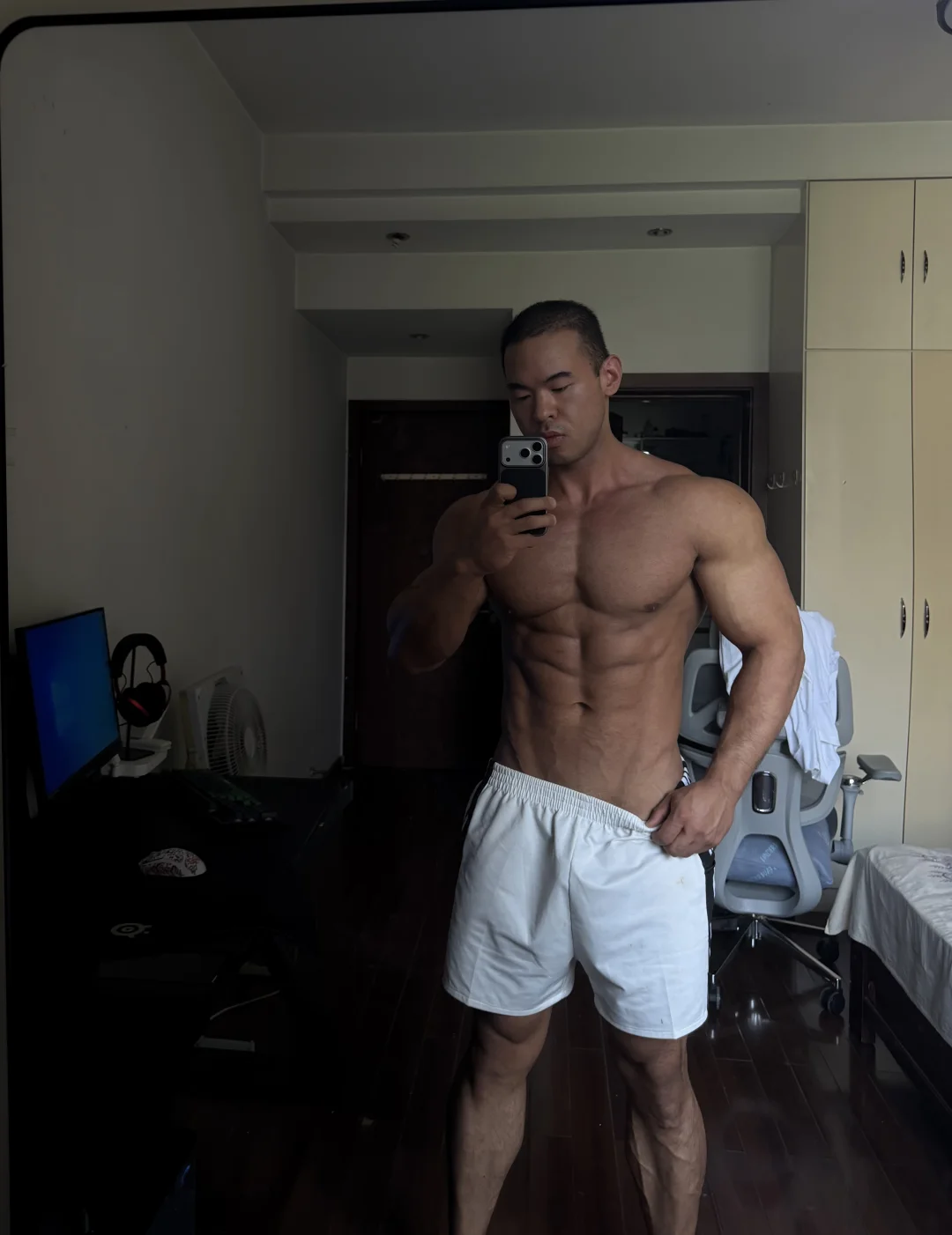 练前练后.