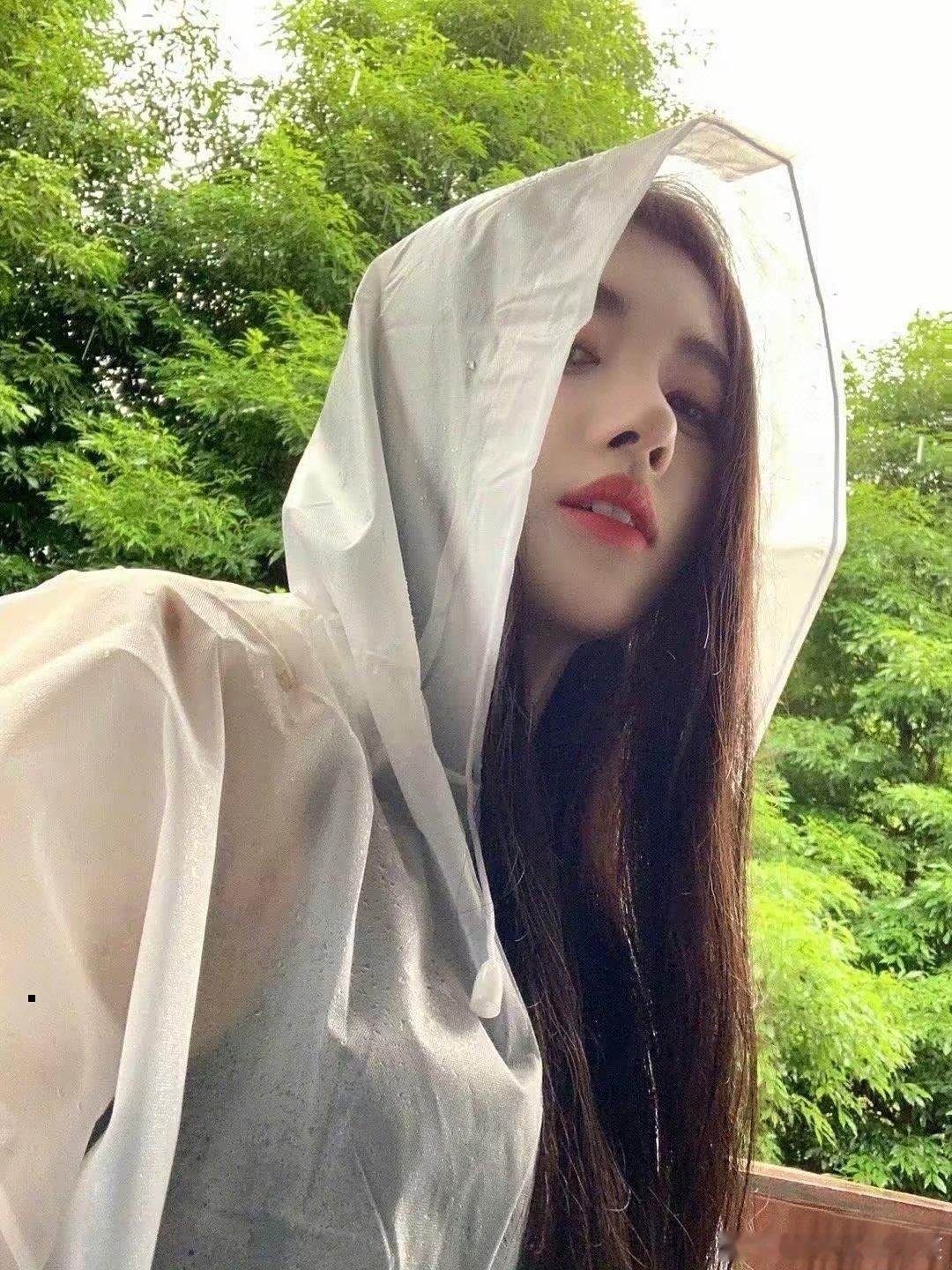 #鞠婧祎[超话]# jjy#鞠婧祎万花世界苏绿夏# 
你说的永远是真的吗
​