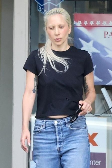 Lady Gaga 上月在加州被拍到。 ​