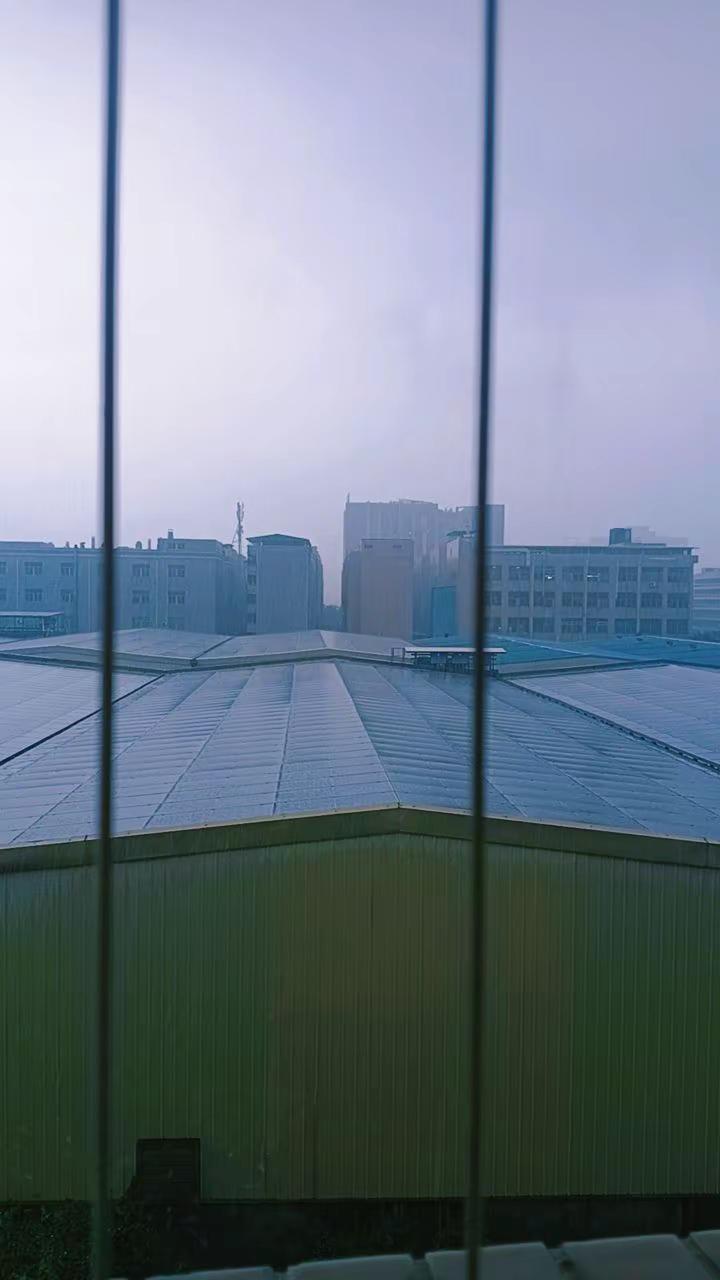 暴雨天