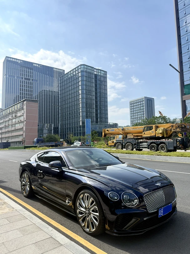 深圳闲置宾利欧陆GT，广东朋友都可以租