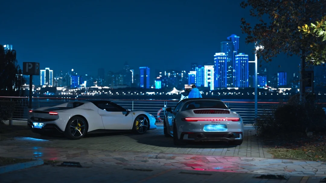 天家夫妻绕不开的两台车 296和targa