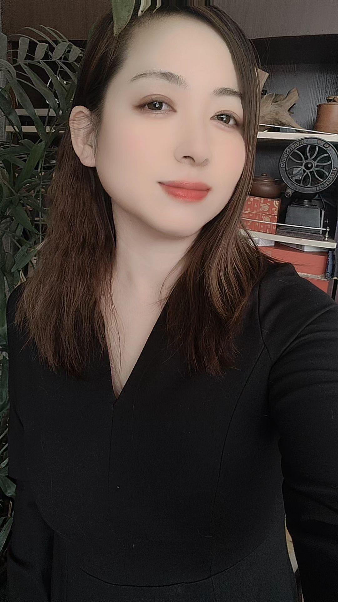 端庄优雅的淑女