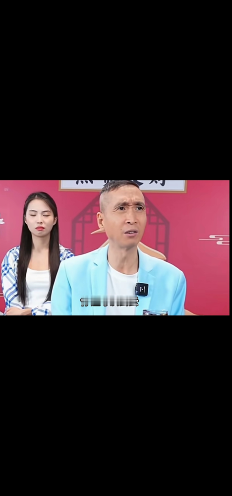 郭德纲吹牛说导演得跪着接郭麒麟，《赘婿》导演邓科还真出来回应了。
没撕，没阴阳，直接甩细节。
选郭麒麟不是拍脑门，是看过他演小人物在战乱里讨生活那部戏，觉得这人有想法。见面第一句话，邓科说不想只拍喜剧，想挖点观众没见过的东西，比如宁毅那股狠劲。
郭麒麟回得干脆，有信心。
拍到第五天，一场把乌