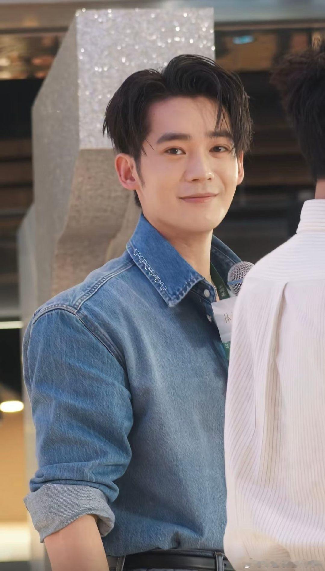#于适yosh[超话]#  萌萌的小适#适界那么大##于适# ​