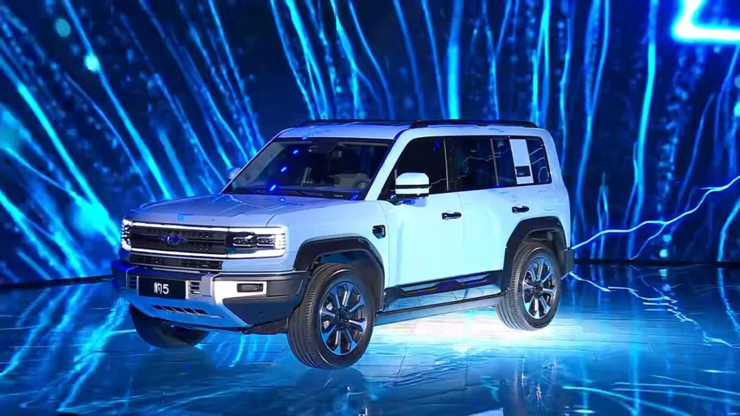 彻底改写硬派越野车市场-比亚迪方程豹