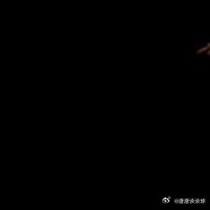 5月21日马刺21岁新星卡斯尔在西决第二场比赛，他上半场就开启进攻模式...