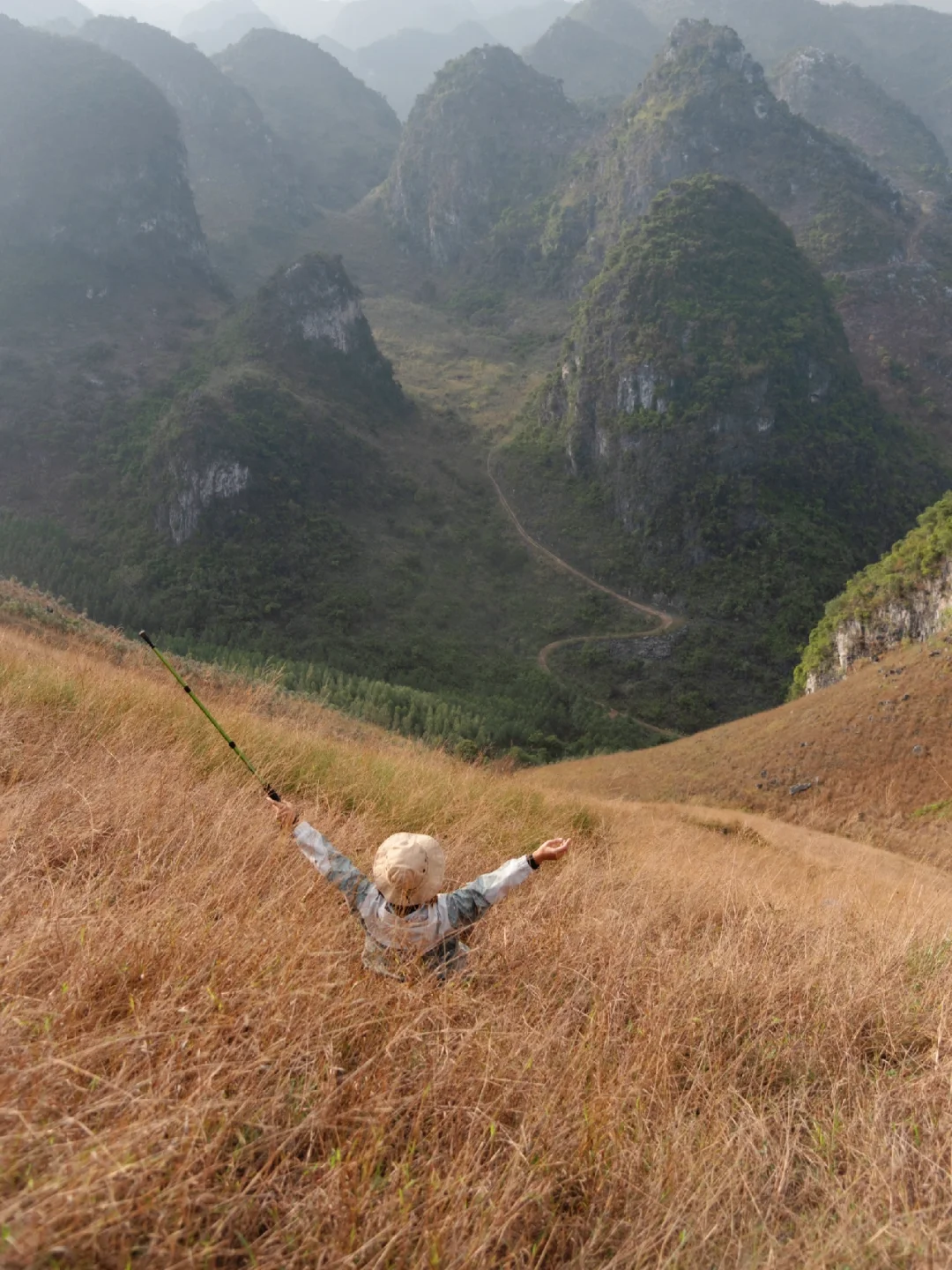 南宁周边徒步大回山｜奔赴一片自由山野