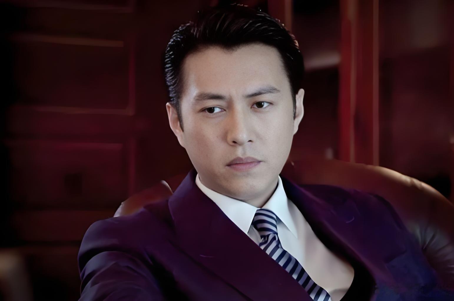 #郑钦文中网女单夺冠# 如果奇迹可命名，此刻就叫郑钦文！#靳东为郑钦文决赛挑边# ​