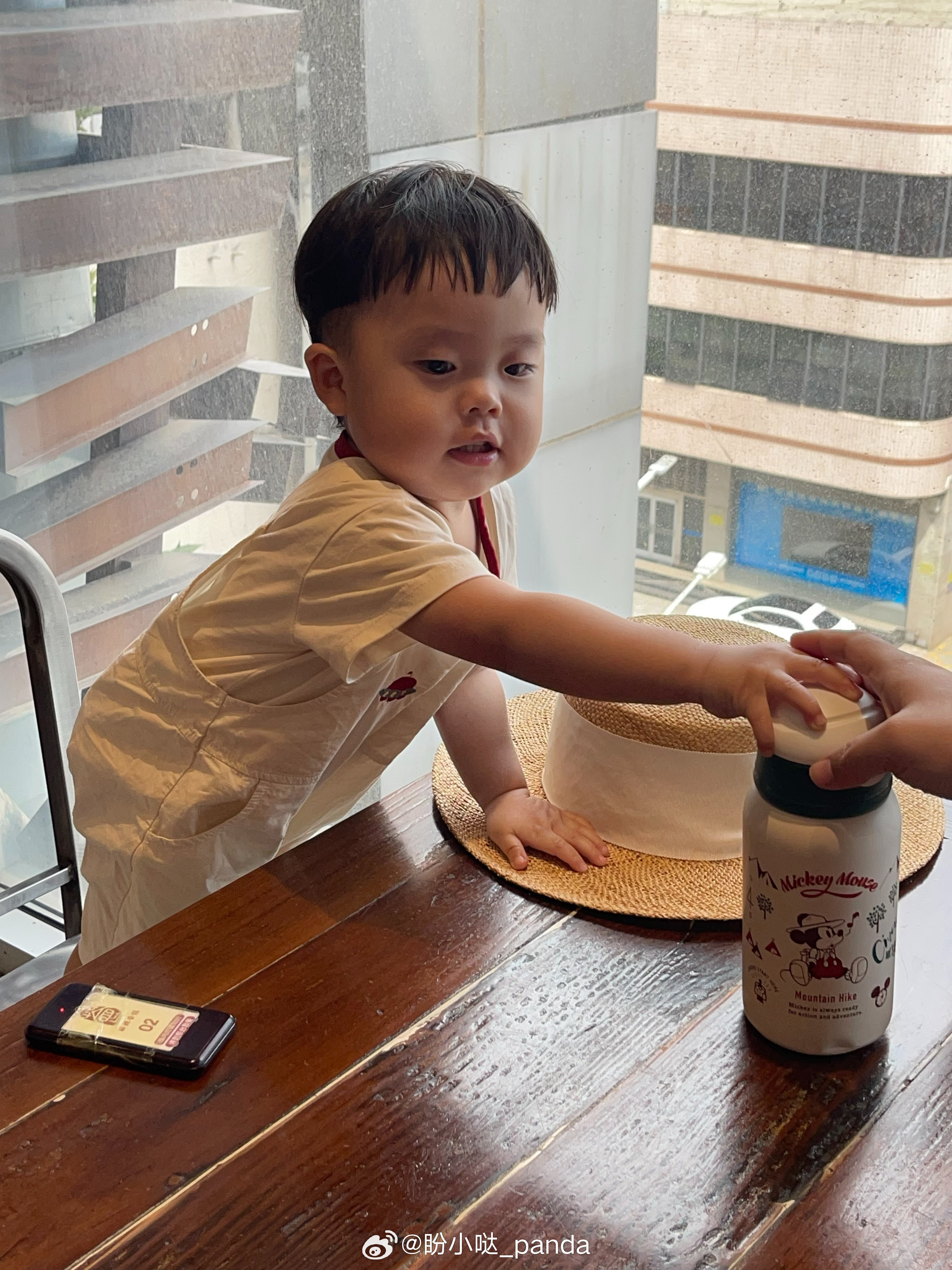难得今天招财猪和我都有时间，开开心心带弟弟出去玩了，结果到地还没半个小...