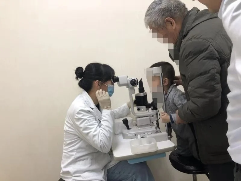 儿童干眼