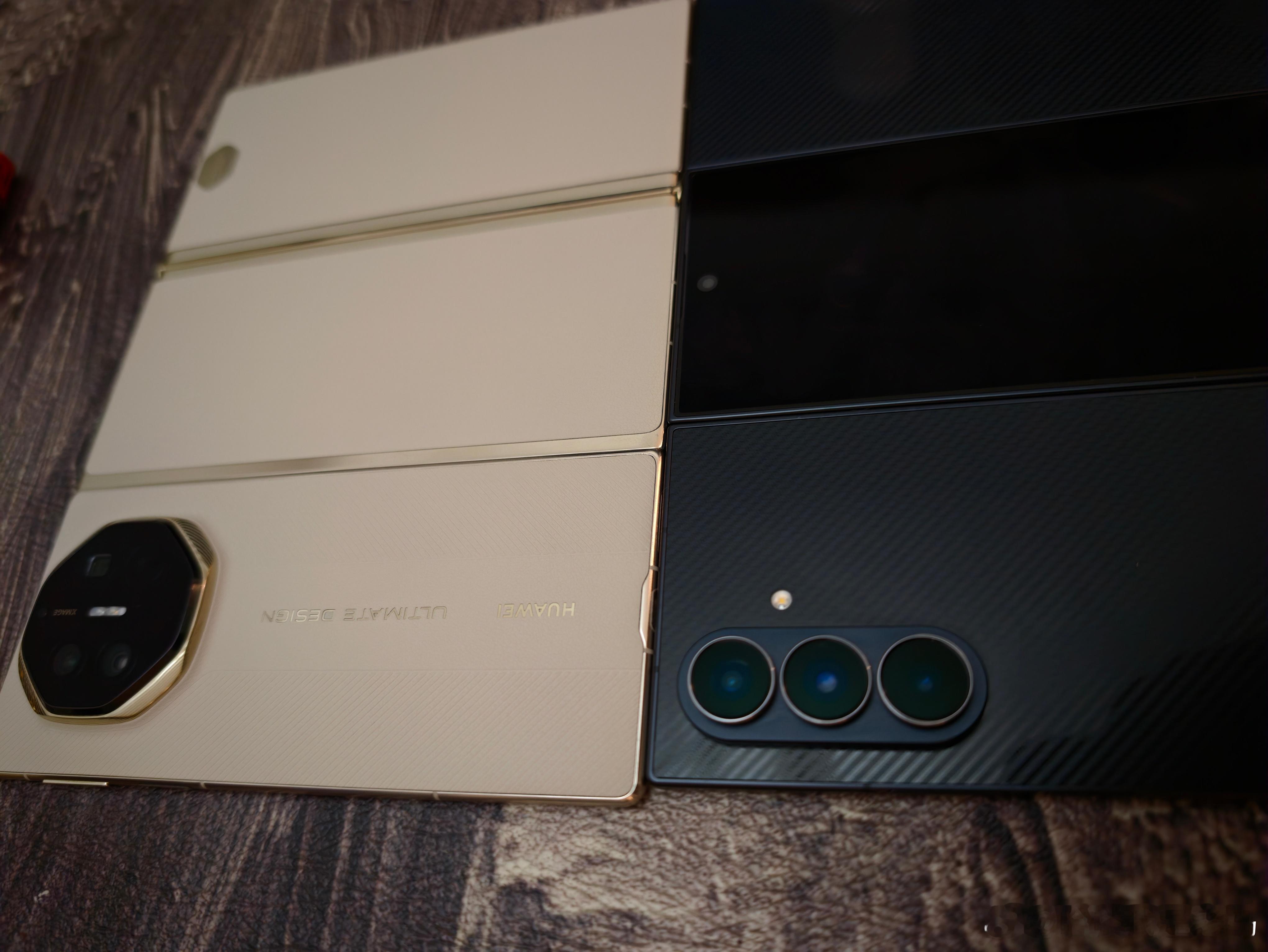 #网传MateXT2麒麟9050Pro#都知道以往发布的三折叠，用的Mate同款处理器，不可能拿最新的。
再说三星三折叠Tirfold是去年12月份发布的，证明了G折叠用着更安全，耐用性更强。
第二代应该是明年发布，现在市场还有货，并没有完全停产。三星的耐用度更强，不像某款两代了，可以搜一下抖音，B站等视频软件 ​