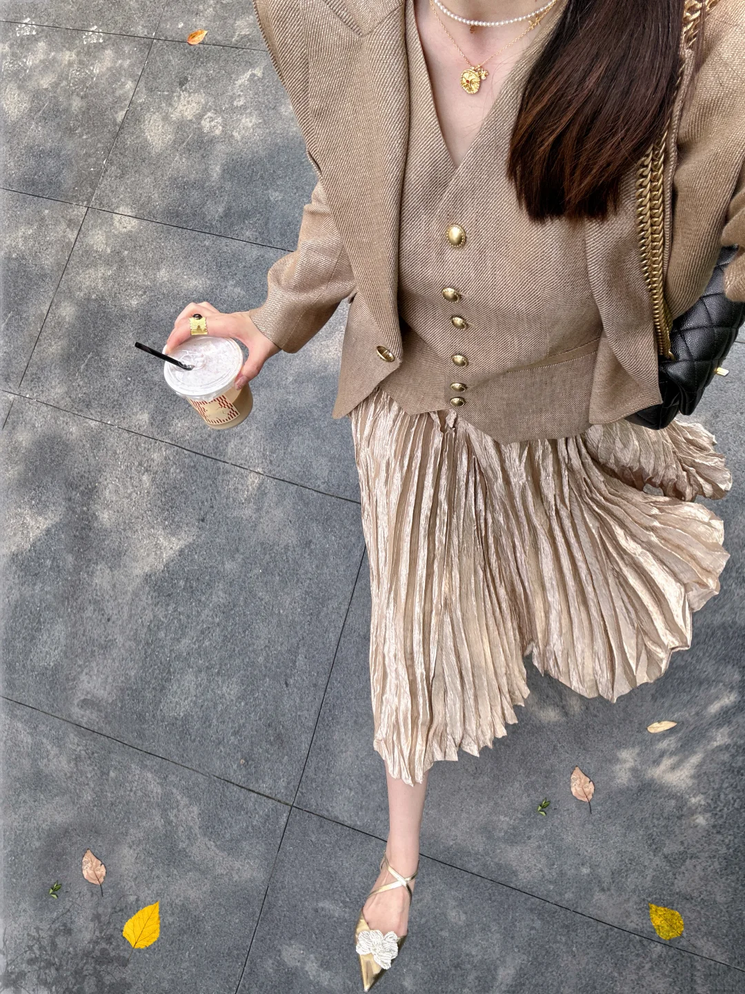 被问爆的通勤套装！打工人不费力老钱感get～