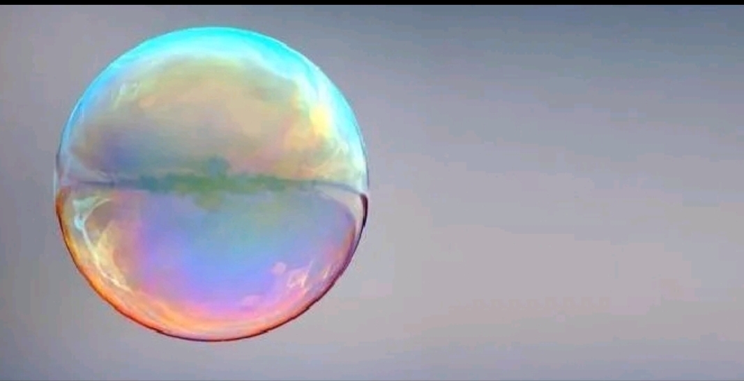 “AI泡沫论”引发多方讨论，英伟达高管与“木头姐”发声反驳 伴随AI市...