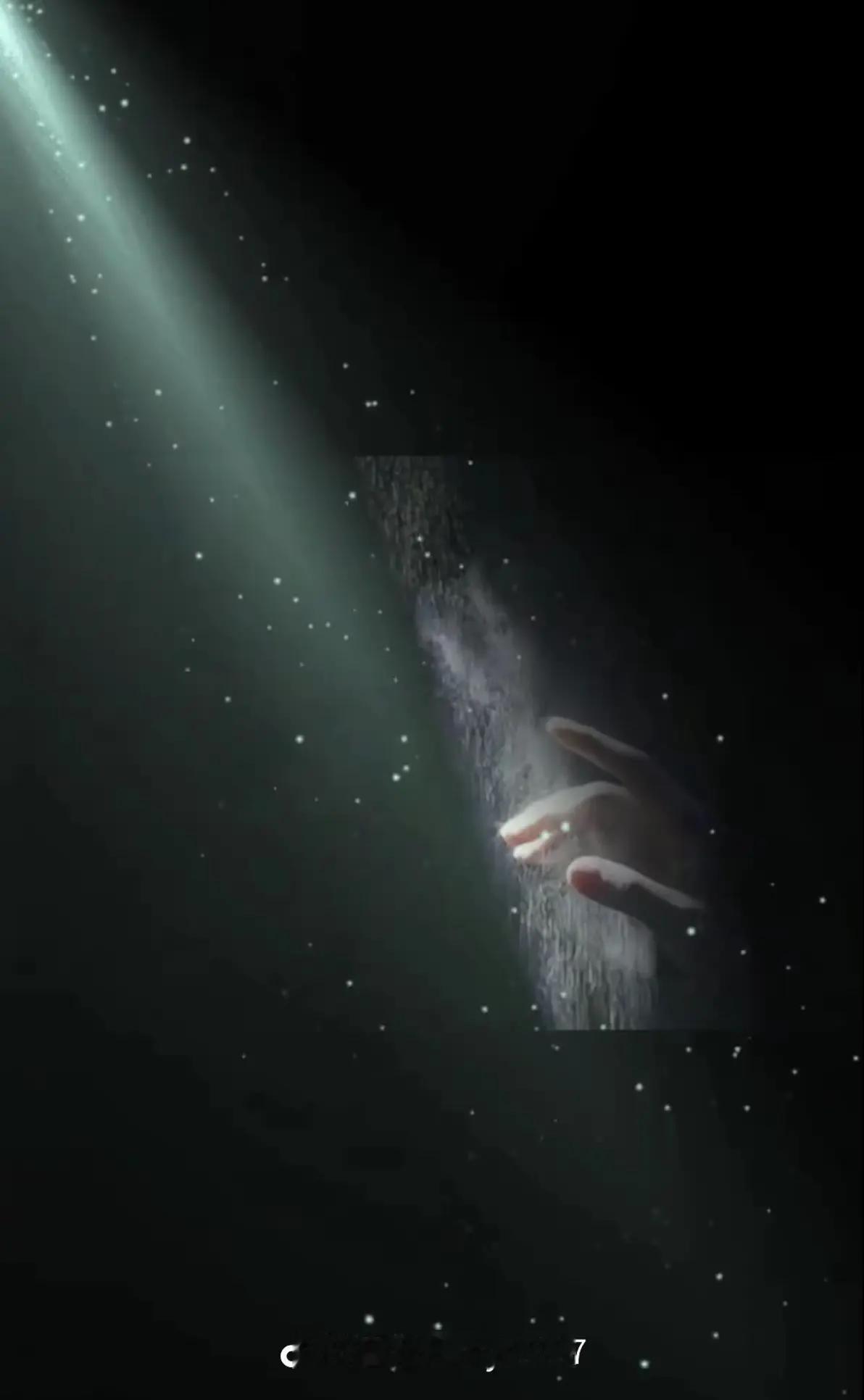 <p>情感共鸣 <!--{img:0}--></p><img src=...