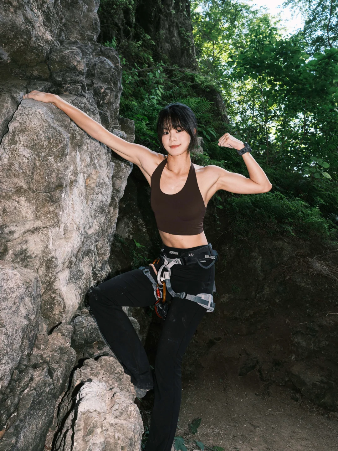 🧗‍♀️攀岩的时候就是在抱地球 🌍