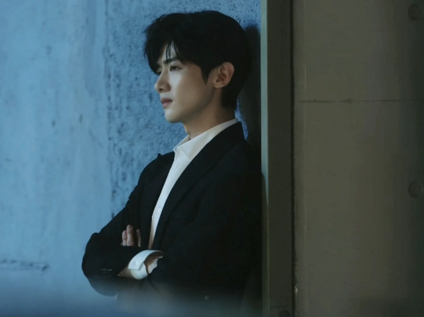 一个个后槽牙都要咬碎了
#早春晴朗 #难哄 #井柏然 #白敬亭