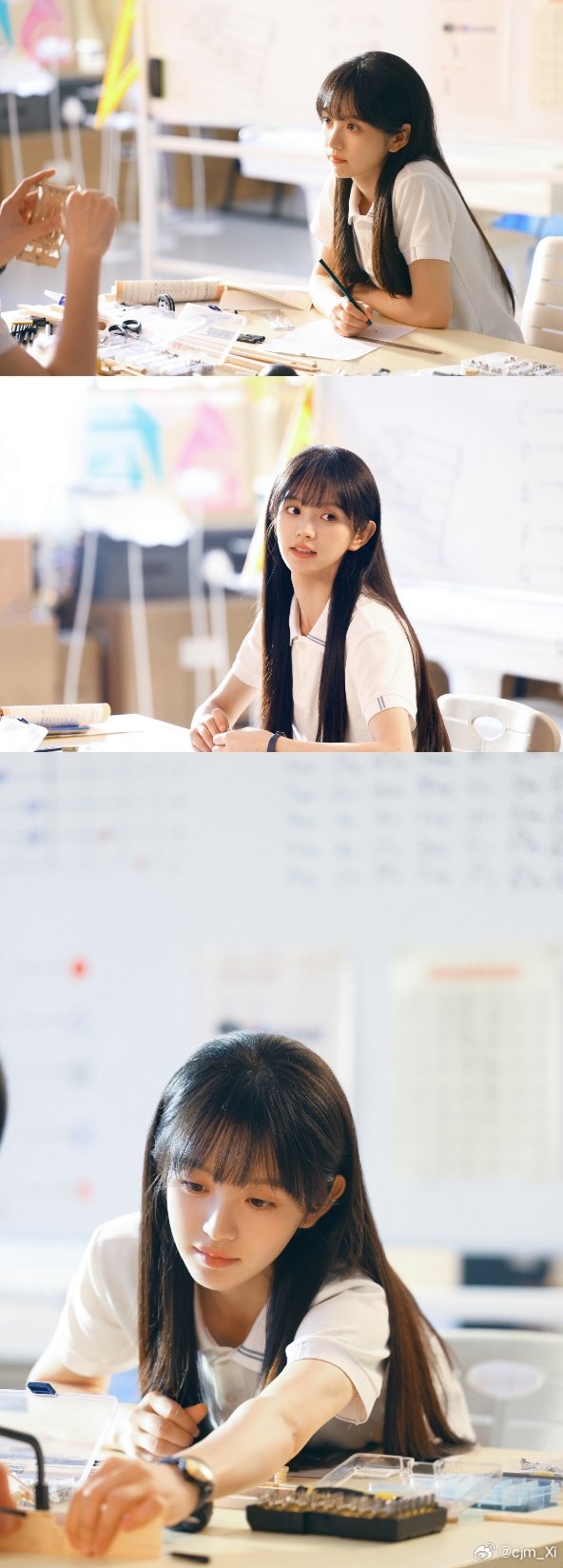 #田曦薇[超话]#🍩 #田曦薇林知夏#🍩 #田曦薇天才女友# 

如果要世界末日了 你面前有吮指原味鸡 麦辣鸡翅 麦当劳薯条 还有一个萌萌的我 只能选一个带走 你选谁

​