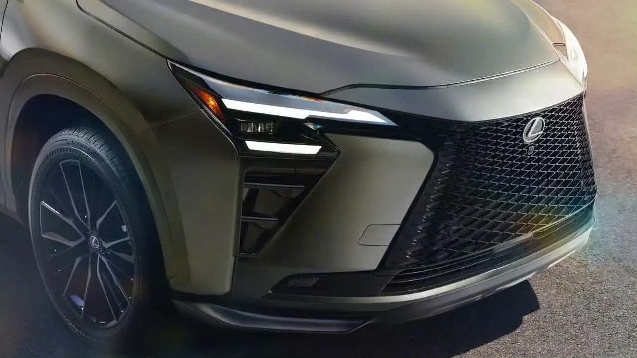 全新雷克萨斯NX
就这个大灯变的，感觉会卖的更差[老师好] ​