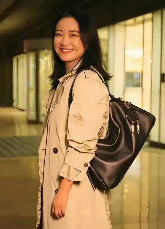 贾玲又胖起来了，本人回应实在维持不住，网友：我们的玲儿回来了！ ​​​