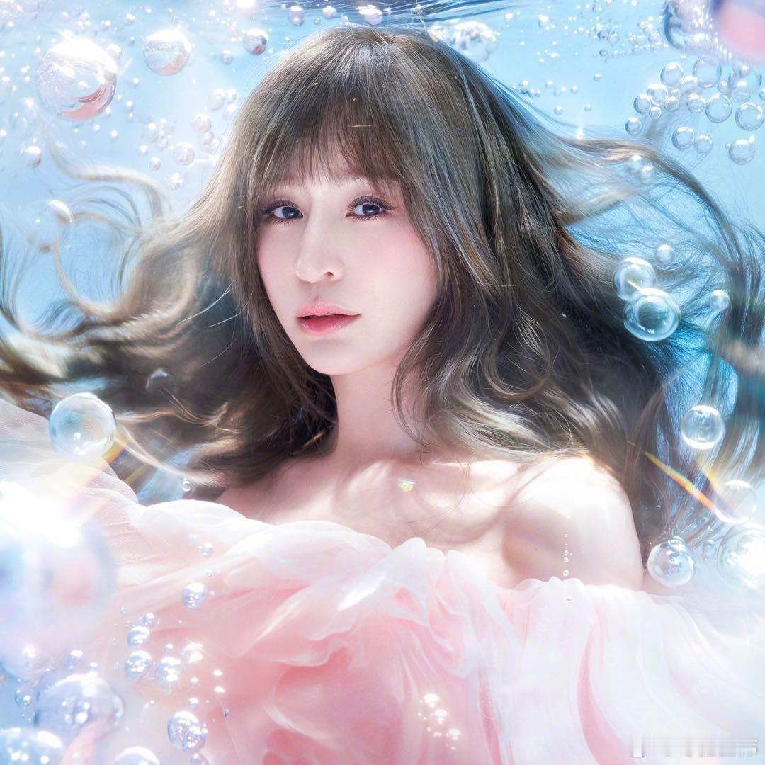 #王心凌[超话]#粉色系的心凌 ​