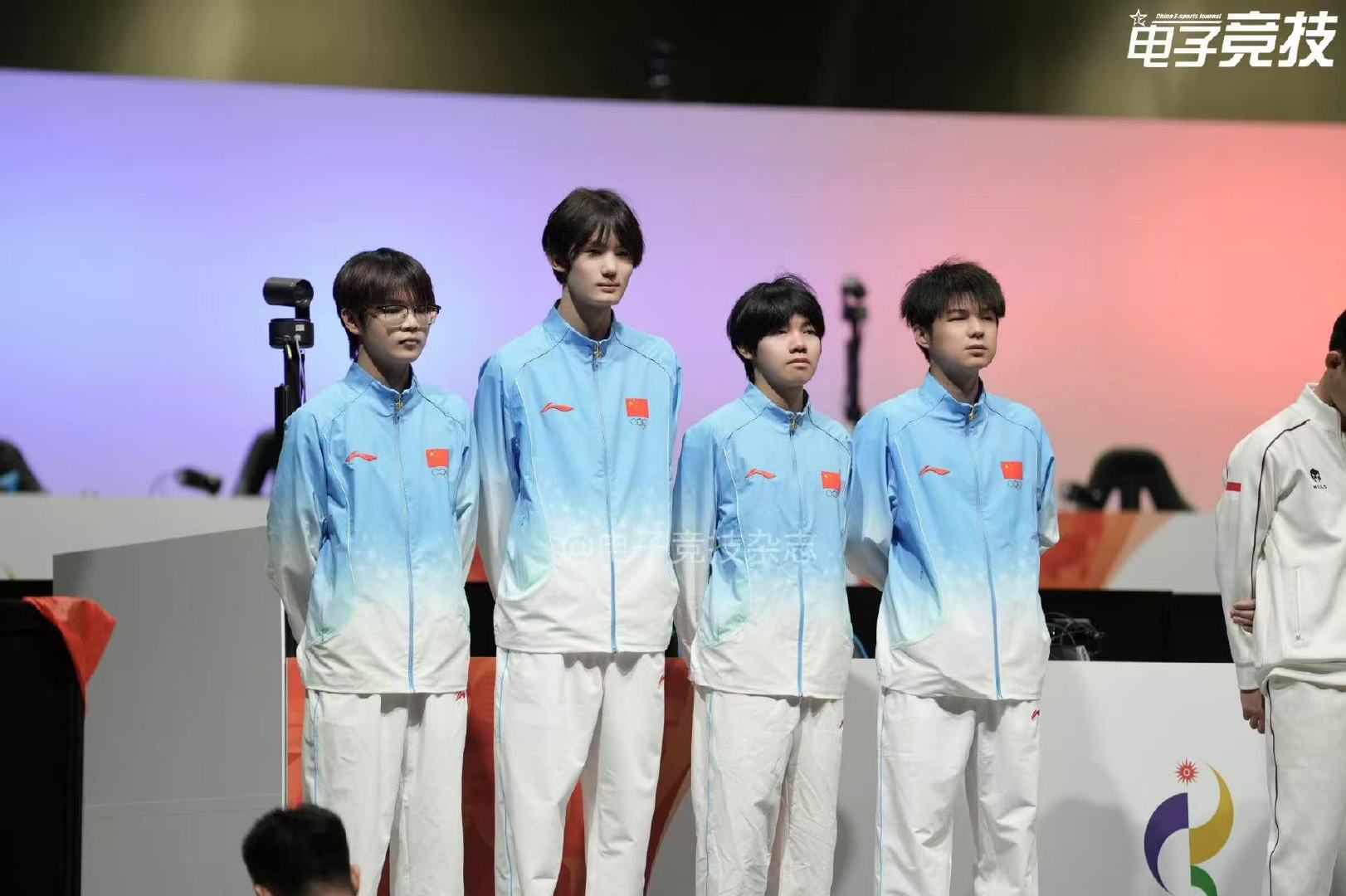 刻在骨子里的基因觉醒了！！！[可爱]

#和平亚运中国队团灭日本队##和平精英亚运会总决赛# ​