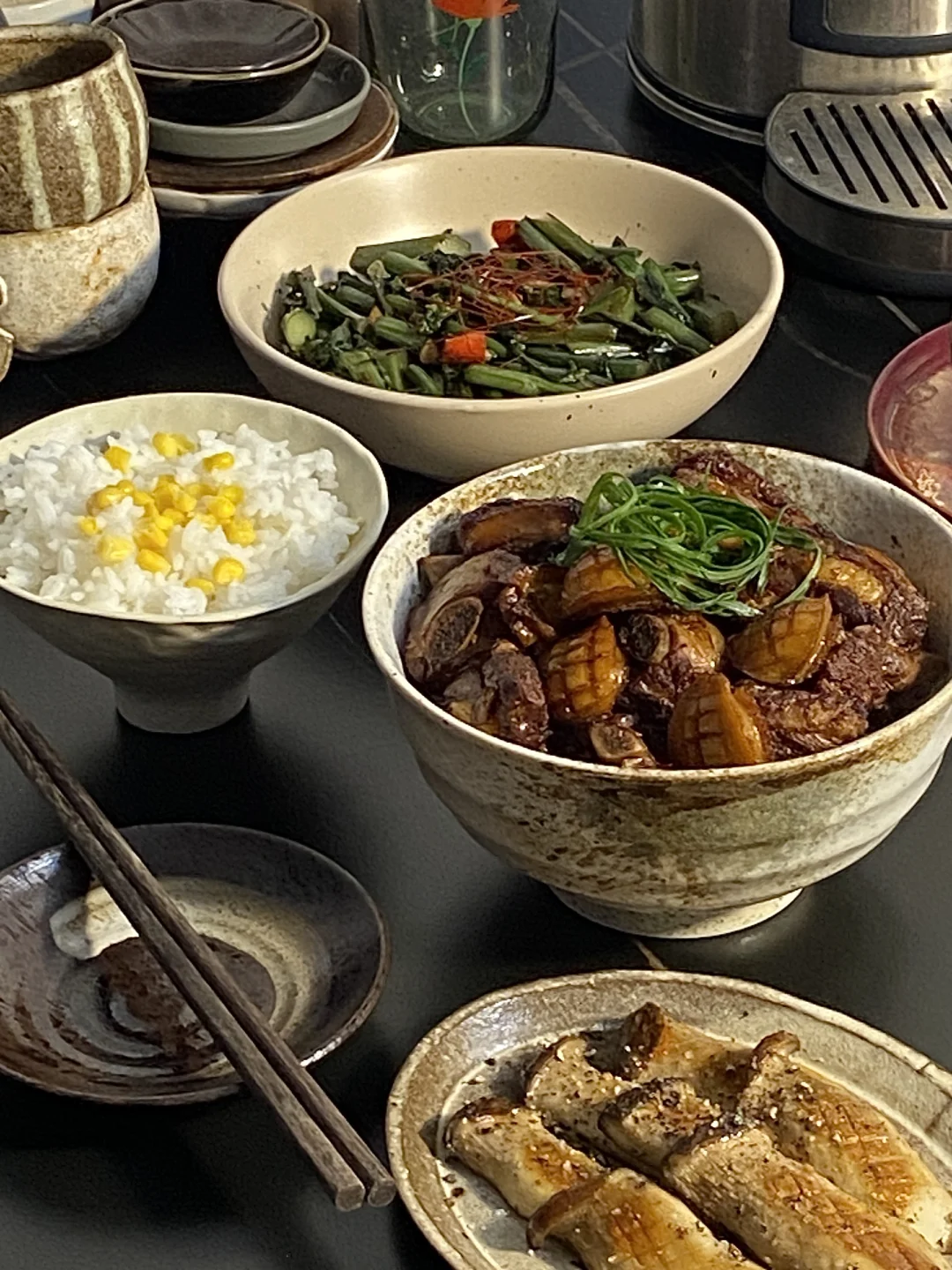 今日食谱📜鲍鱼烧排骨 煎杏鲍菇 清炒菜苔🥢