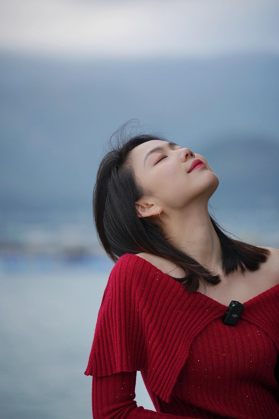👩🏻: 冯禧 ​
