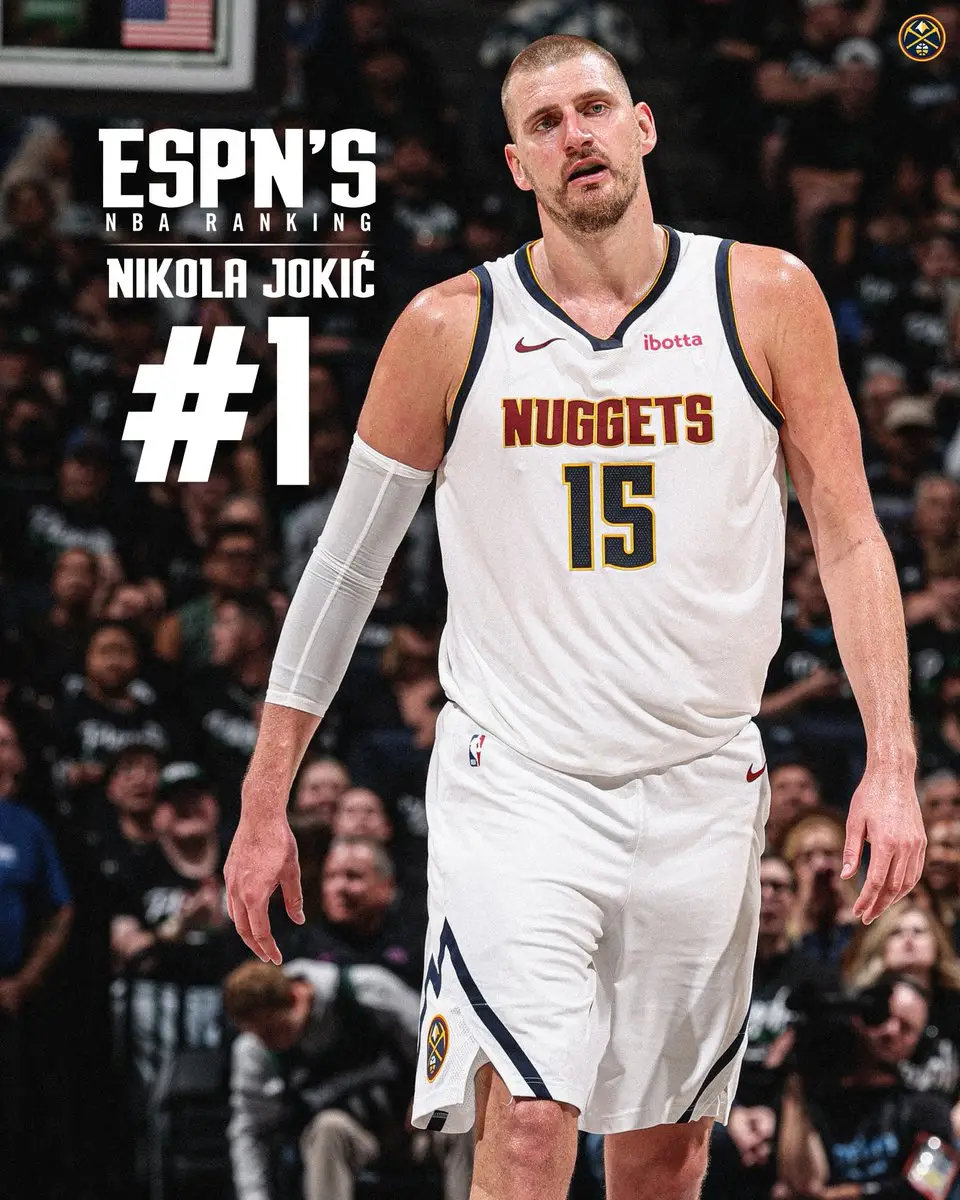 昨天穆雷那个21大家不认也得认了，这个榜单必须专业…因为ESPN又把约老师排成了联盟第一人，而且是连续第三年。[doge][doge][doge]#中秋节# ​