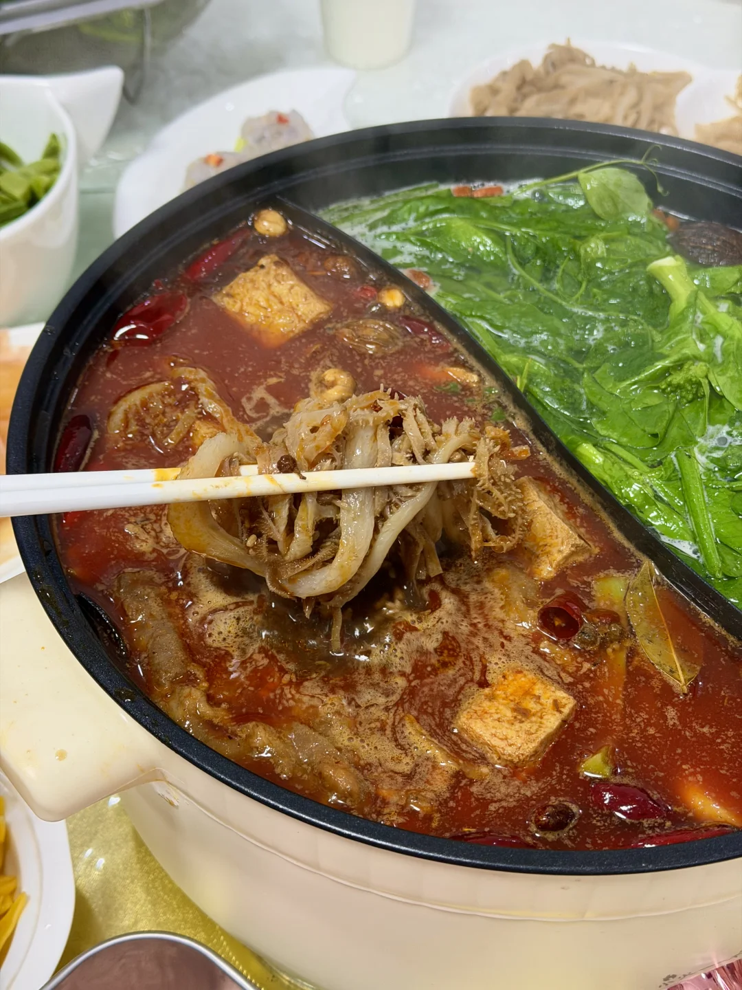 年夜饭吃火锅真爽