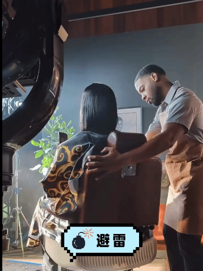 这哥们又出来雷人了，还向库里发出灵魂拷问：“我拥抱改变，不知道库里会不...