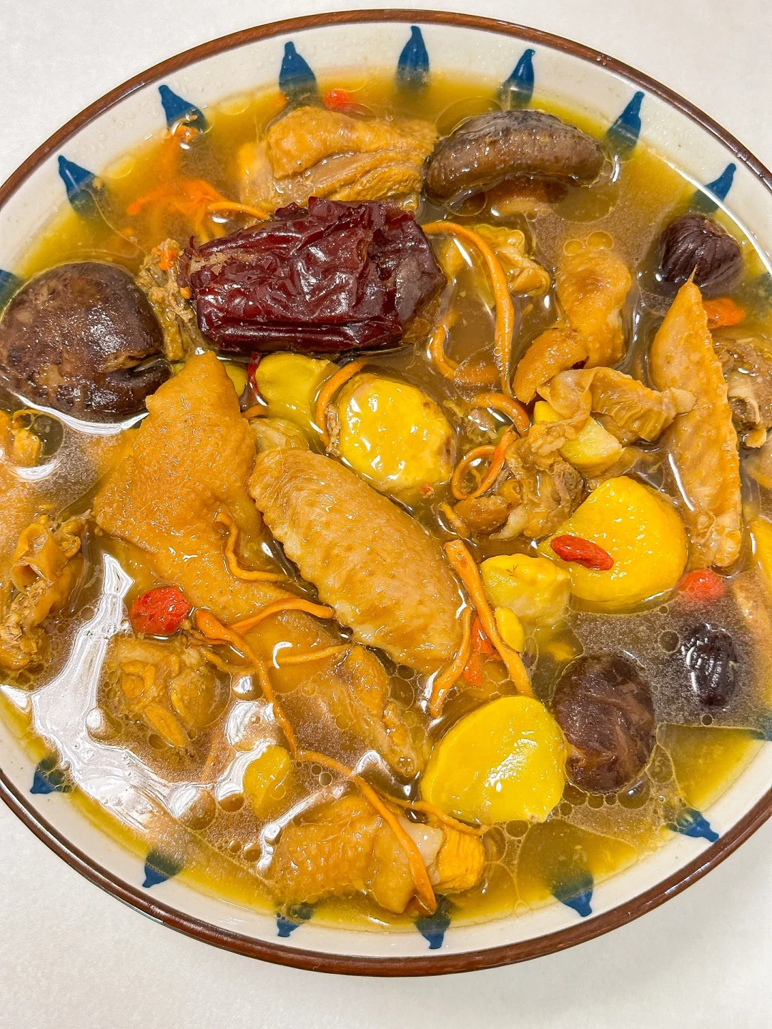 秋冬必喝养生汤🍲板栗鸡汤！汤鲜味美还养胃