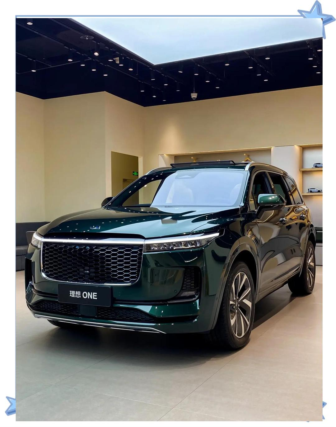 据报道，理想汽车近期进行组织架构调整，原第二产品线负责人张骁已主动离职...