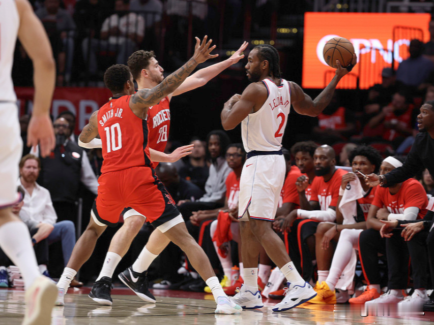 斯通终于坐不住了！火箭追求伦纳德，申京沦为筹码，总冠军稳了？